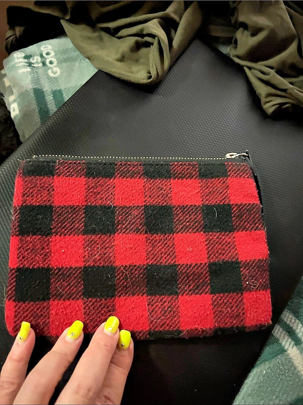 Plaid Wristlet in Red & Black